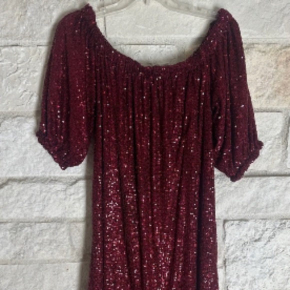 Deep Red Sequin Dress off shoulder size XL - Picture 1 of 5